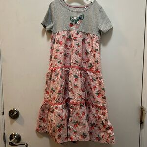 Mini Boden 4-5 year 🍓 strawberry 🍓 dress like new excellent condition!